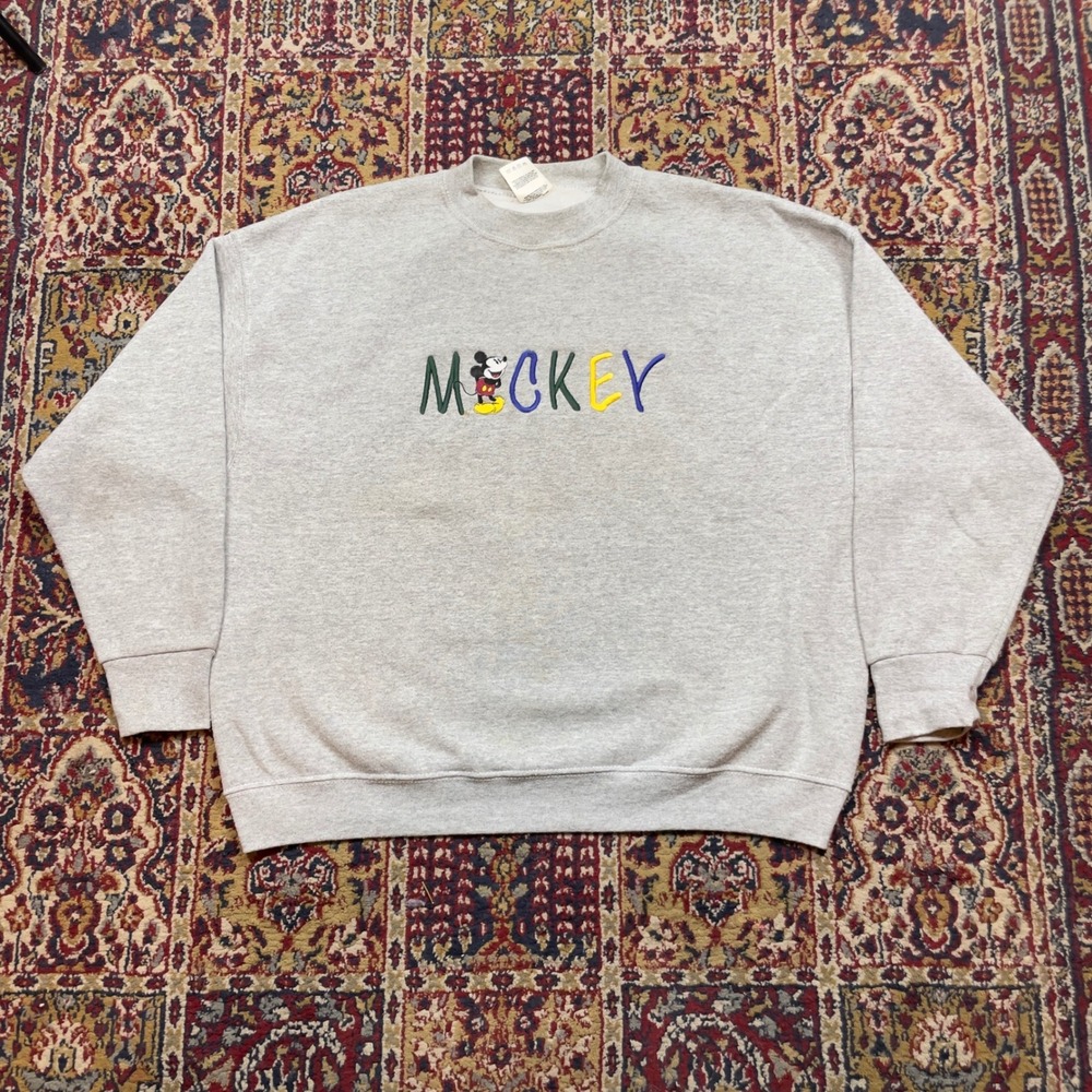 Disney Mickey and Co‎ Sweatshirt Gray Embroidered Mickey Mouse Crewneck 1XL
